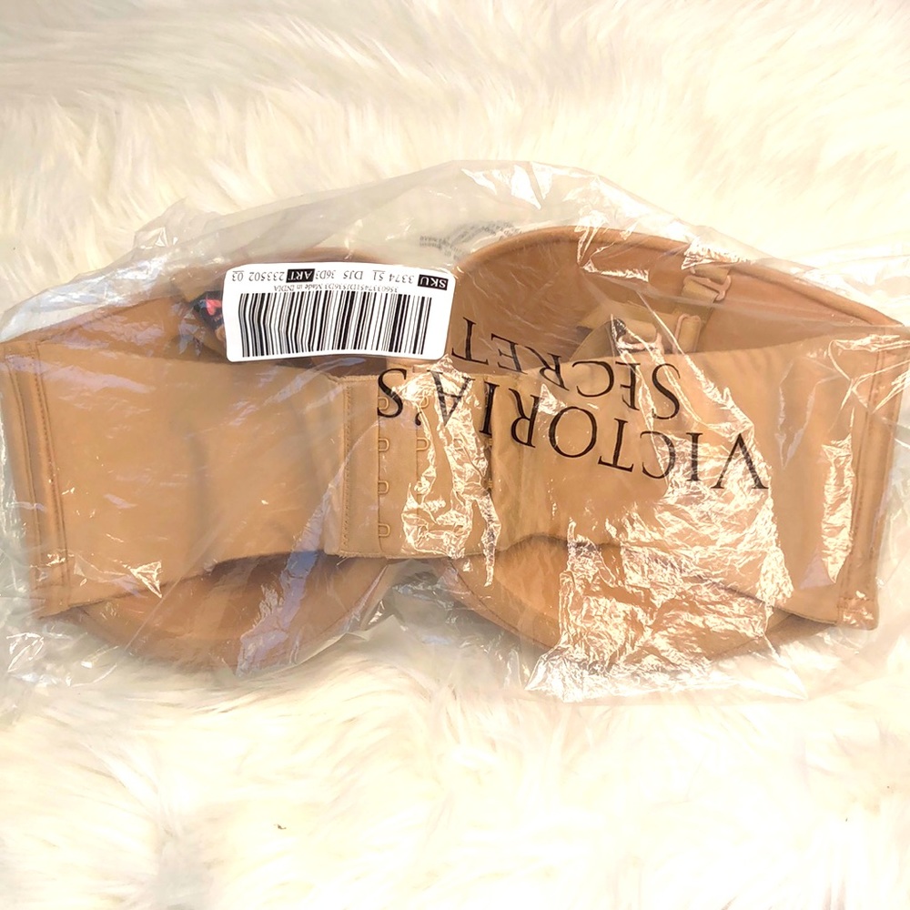 Victoria’s Secret bra BRAND NEW 36D3